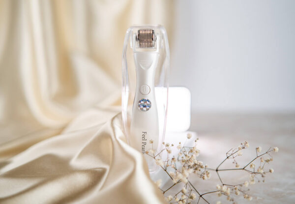 LED derma roller pre pevnú, pružnú a žiarivú pleť