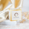 Feel Pearls Hydratačný pleťový krém s perlovým práškom a kyselinou hyalurónovou SPF-15